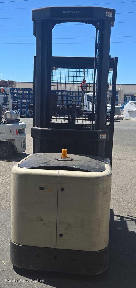 image for item FB9393 2015 Crown SP3520-30 order picker