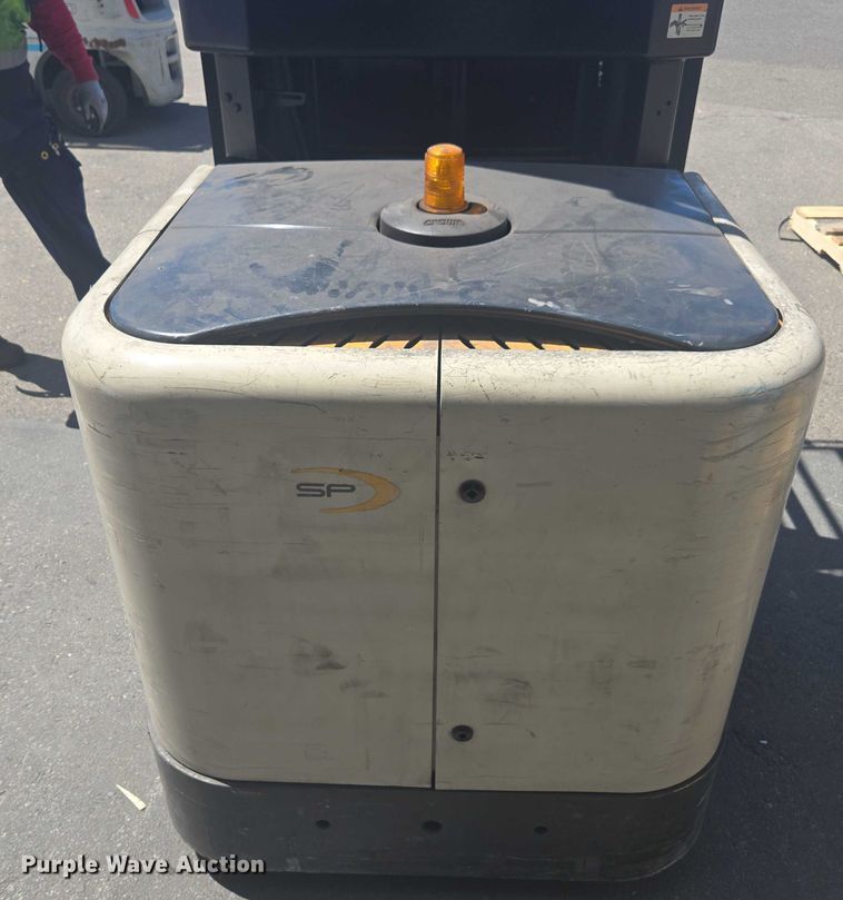 image for item FB9393 2015 Crown SP3520-30 order picker