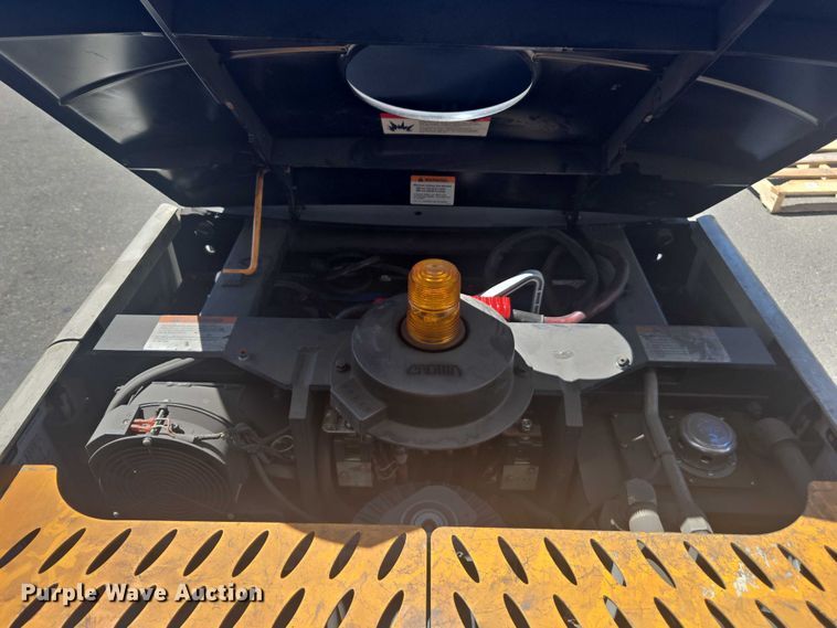 image for item FB9393 2015 Crown SP3520-30 order picker