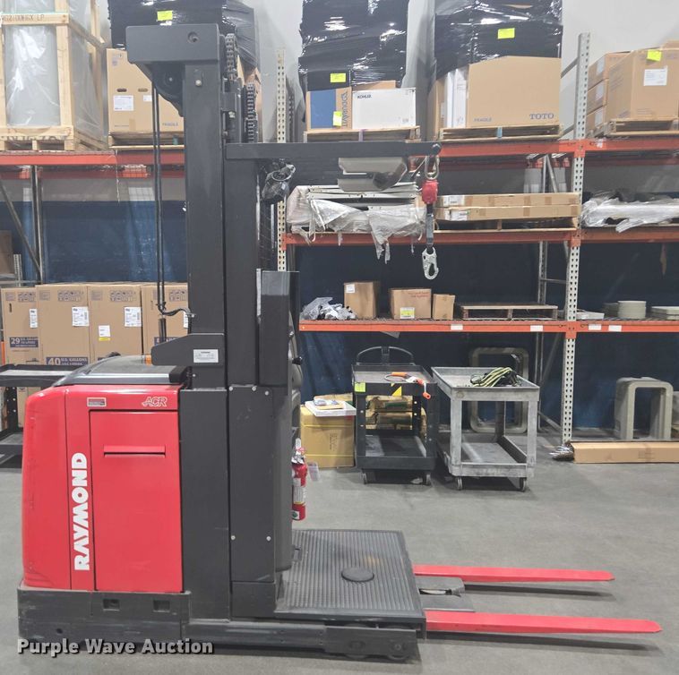 image for item FB9394 2015 Raymond 5400 order picker