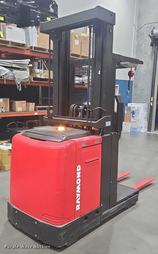 image for item FB9394 2015 Raymond 5400 order picker