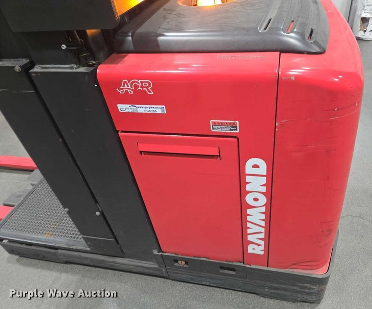 image for item FB9394 2015 Raymond 5400 order picker