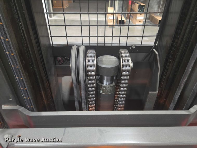 image for item FB9394 2015 Raymond 5400 order picker