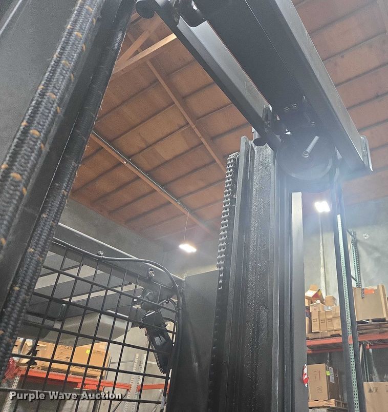 image for item FB9394 2015 Raymond 5400 order picker