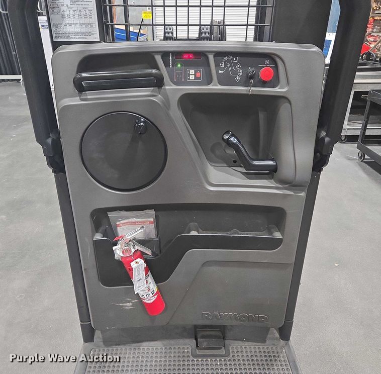 image for item FB9394 2015 Raymond 5400 order picker