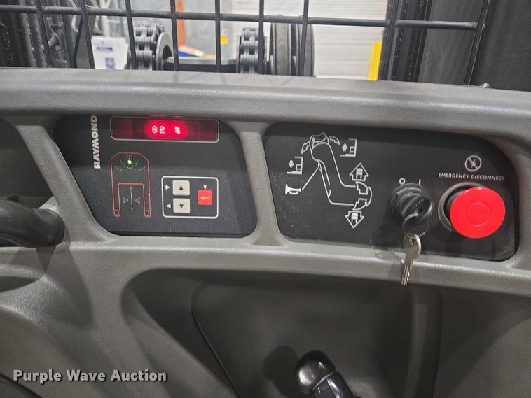 image for item FB9394 2015 Raymond 5400 order picker