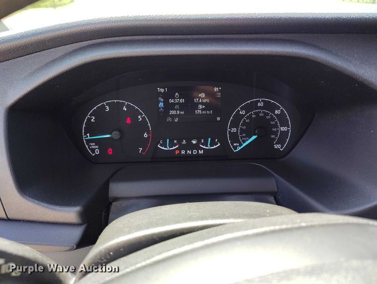 image for item IP9618 2020 Ford Transit 250 van