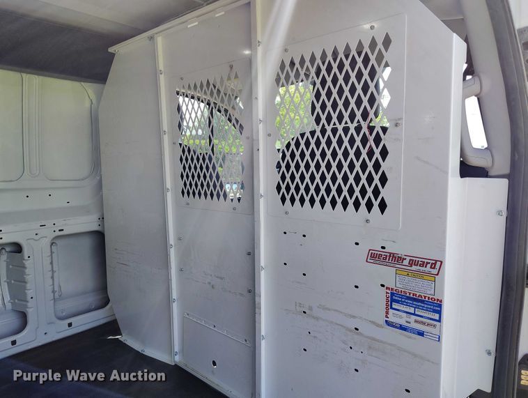 image for item IP9618 2020 Ford Transit 250 van