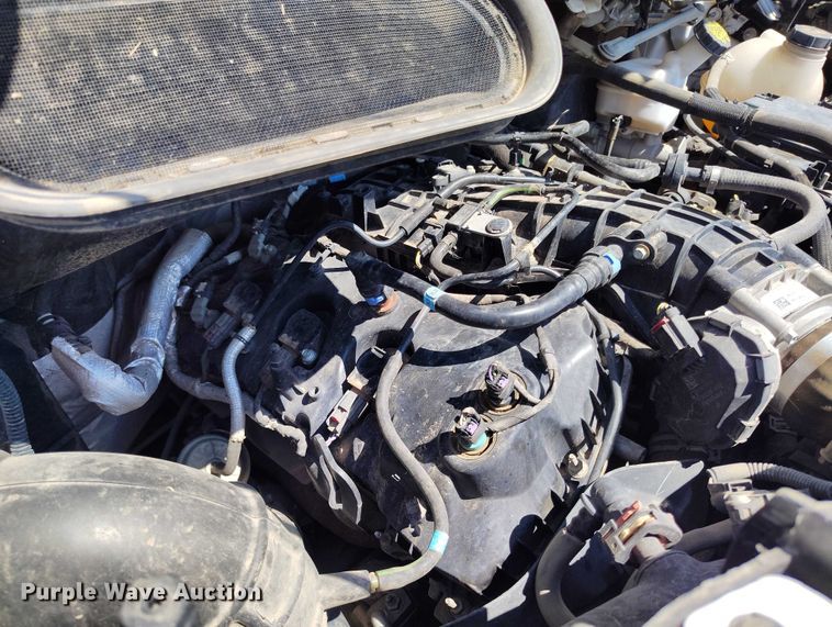 image for item IP9618 2020 Ford Transit 250 van