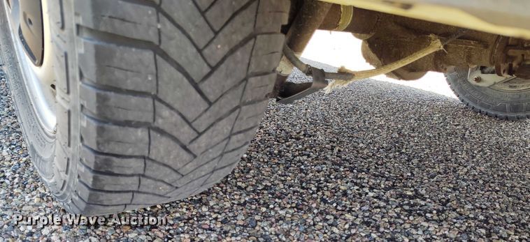 image for item IP9618 2020 Ford Transit 250 van