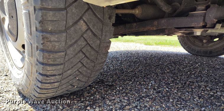 image for item IP9618 2020 Ford Transit 250 van