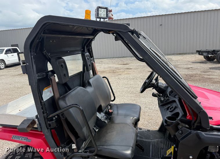 image for item KH9619 2017 Honda Pioneer utility vehicle