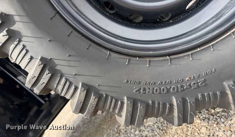 image for item KH9619 2017 Honda Pioneer utility vehicle