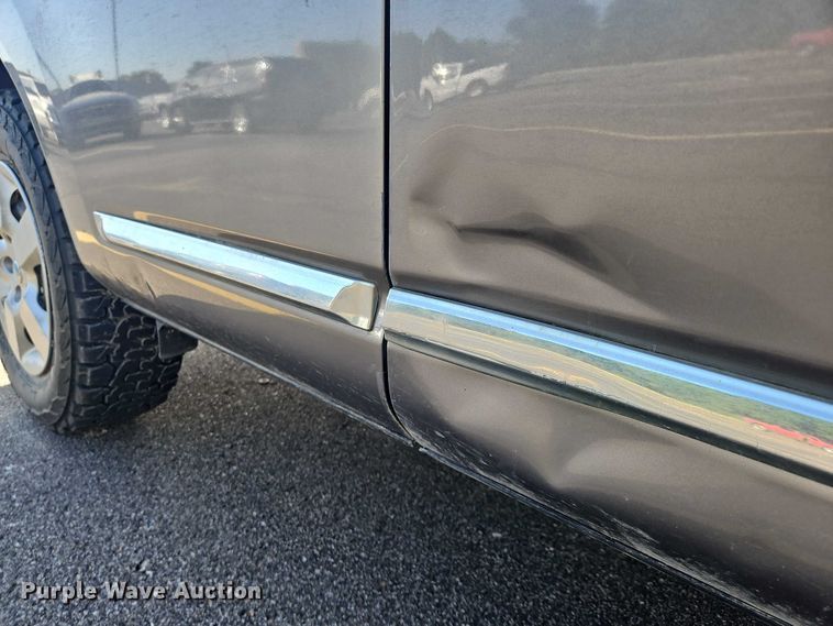 image for item OJ9913 2011 Nissan Rogue S SUV