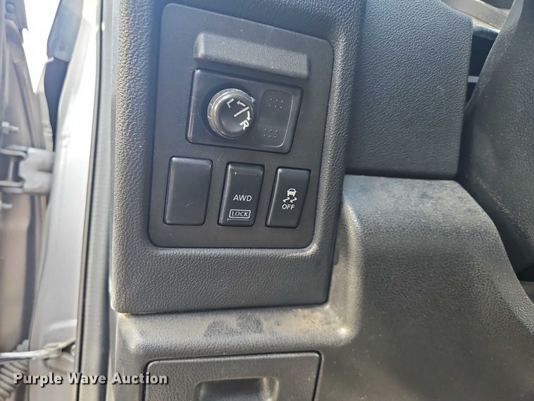 image for item OJ9913 2011 Nissan Rogue S SUV