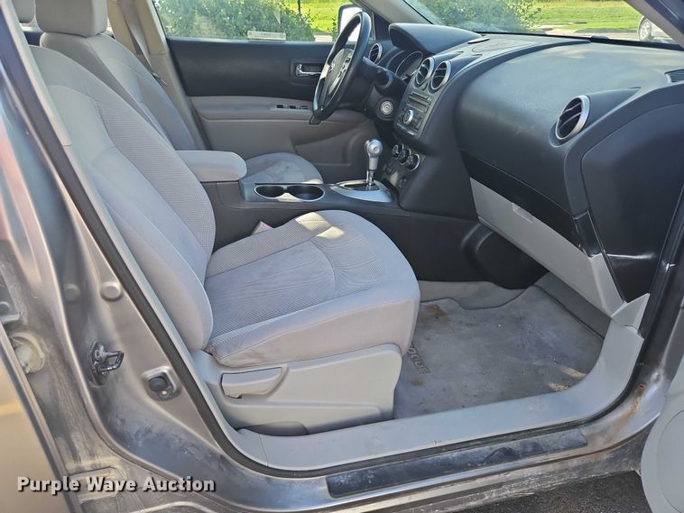 image for item OJ9913 2011 Nissan Rogue S SUV