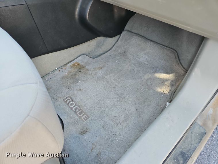 image for item OJ9913 2011 Nissan Rogue S SUV