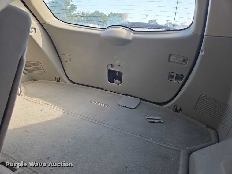 image for item OJ9913 2011 Nissan Rogue S SUV