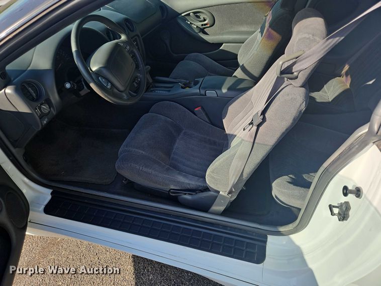 image for item OJ9914 1998 Pontiac Firebird 