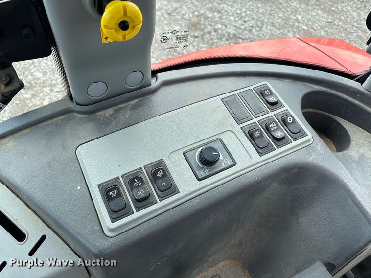 image for item YA0700 2015 Kioti NX4510 MFWD tractor