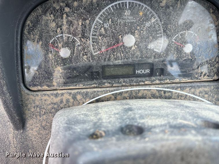 image for item YA0700 2015 Kioti NX4510 MFWD tractor