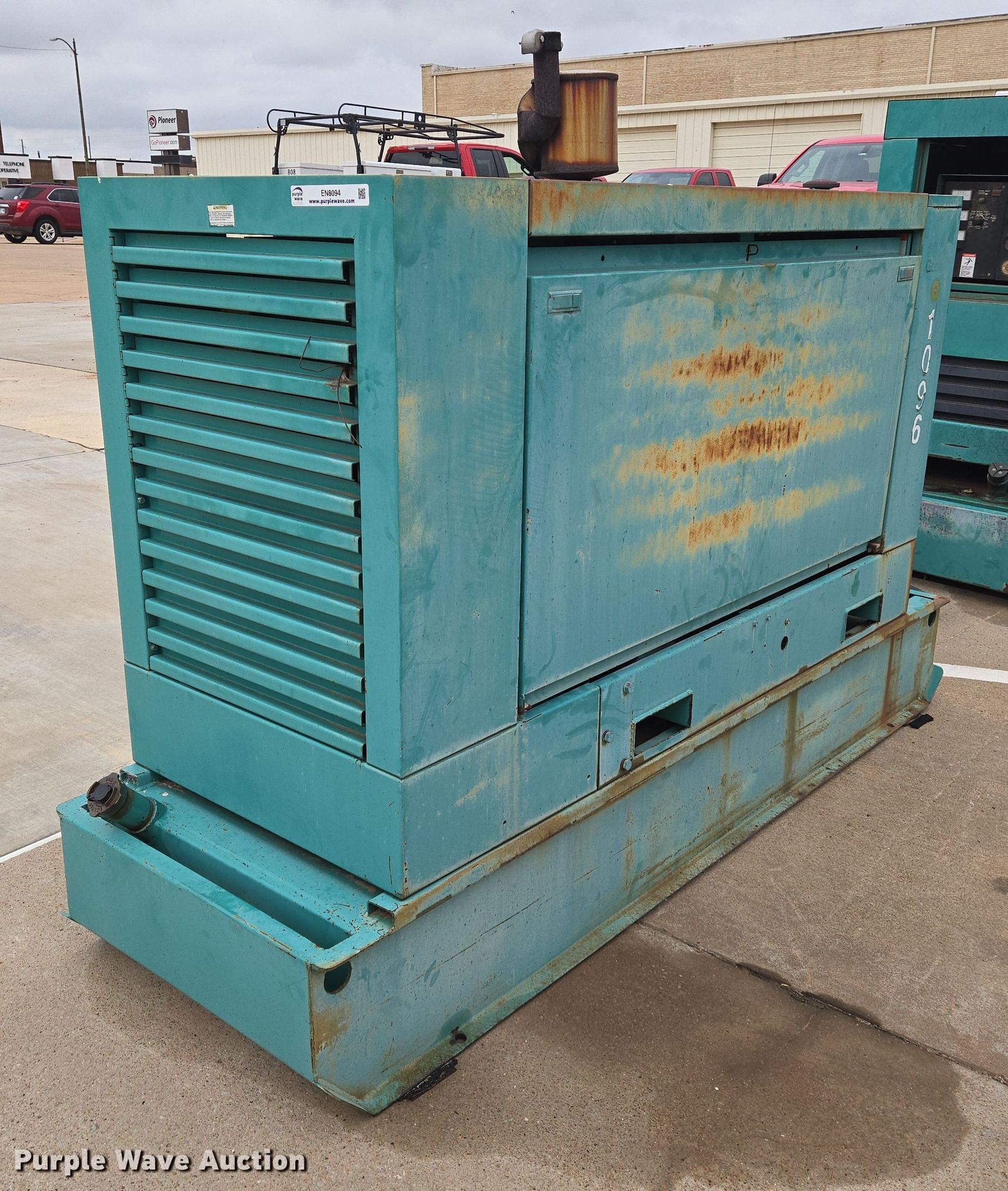 Onan 30DL6 L12771E generator in Kingfisher, OK | Item EN8094 sold