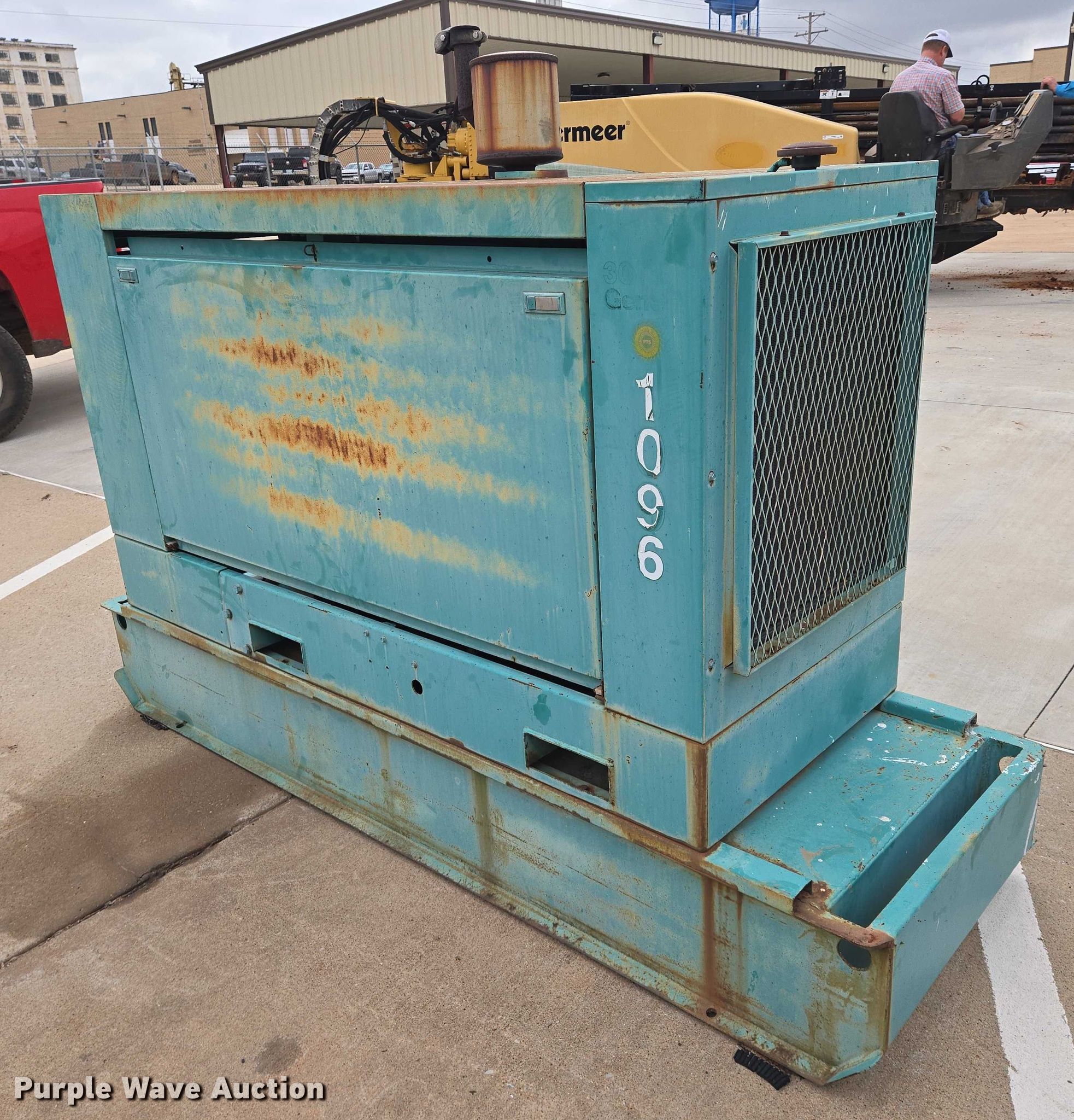 Onan 30DL6 L12771E generator in Kingfisher, OK | Item EN8094 sold