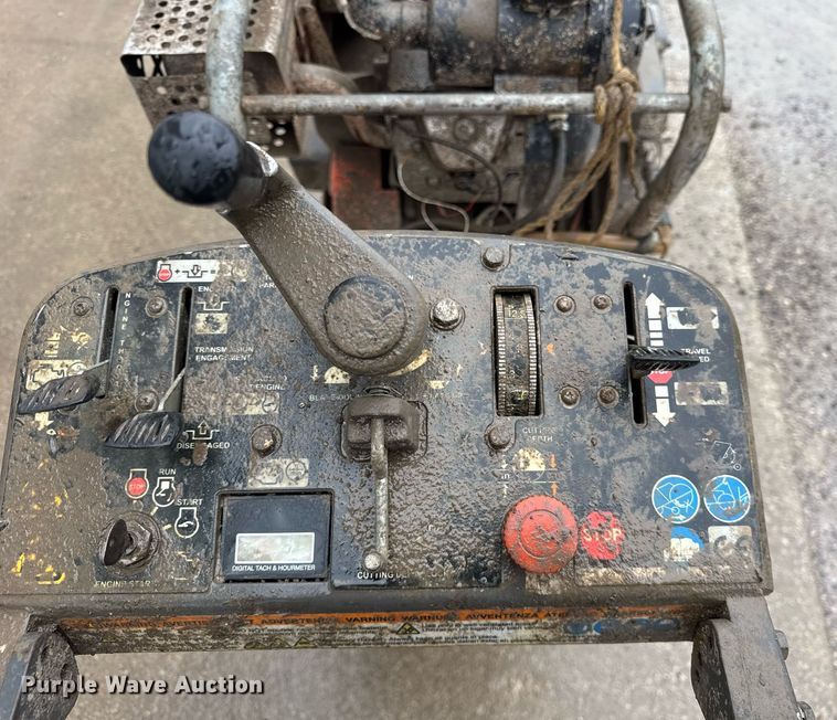 image for item DH9963 Husqvarna concrete saw