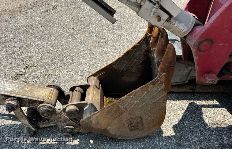 image for item DI9051 2012 Takeuchi TB250  mini excavator