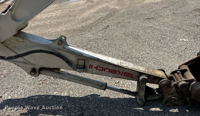 image for item DI9051 2012 Takeuchi TB250  mini excavator