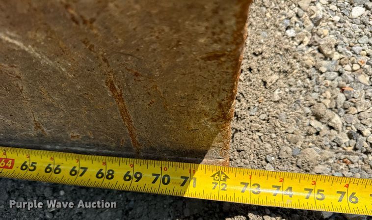 image for item DI9051 2012 Takeuchi TB250  mini excavator