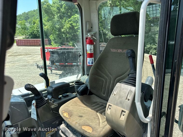 image for item DI9051 2012 Takeuchi TB250  mini excavator