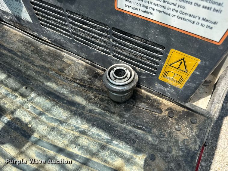 image for item DI9051 2012 Takeuchi TB250  mini excavator