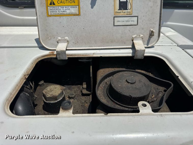 image for item DI9051 2012 Takeuchi TB250  mini excavator