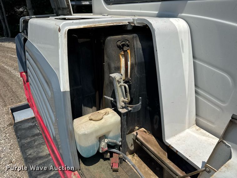 image for item DI9051 2012 Takeuchi TB250  mini excavator