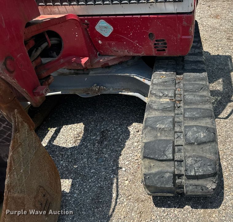image for item DI9051 2012 Takeuchi TB250  mini excavator