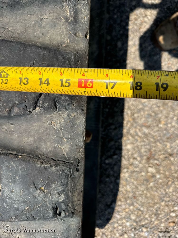 image for item DI9051 2012 Takeuchi TB250  mini excavator