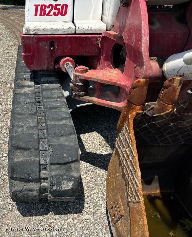 image for item DI9051 2012 Takeuchi TB250  mini excavator