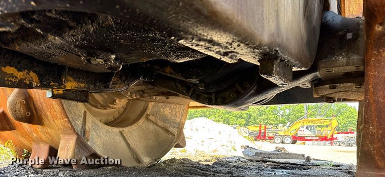 image for item DI9052 1992 Caterpillar 826C landfill compactor