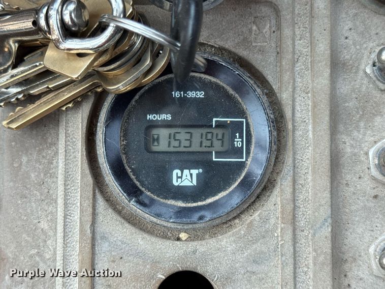 image for item DI9052 1992 Caterpillar 826C landfill compactor