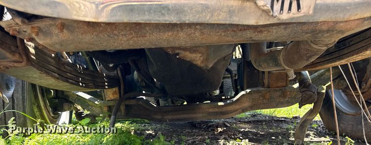 image for item DI9075 1983 Mack R600 grain truck