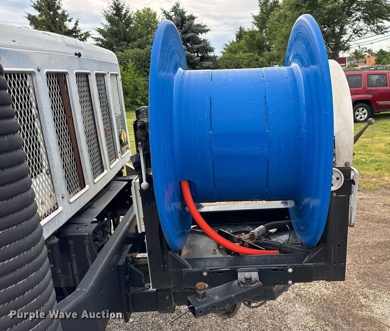 image for item DI9079 1999 International 2674 sewer rodder truck