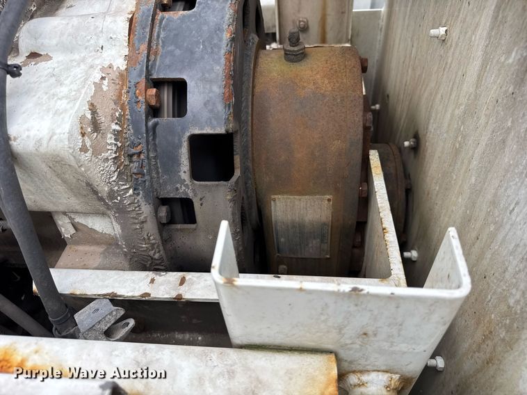 image for item DI9079 1999 International 2674 sewer rodder truck