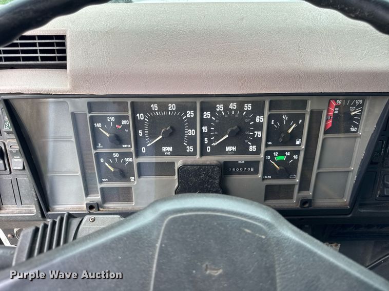 image for item DI9079 1999 International 2674 sewer rodder truck