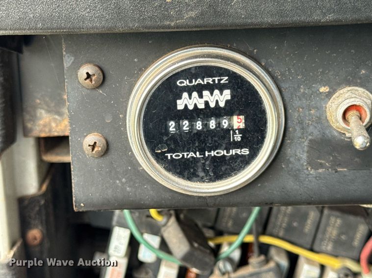 image for item DI9079 1999 International 2674 sewer rodder truck