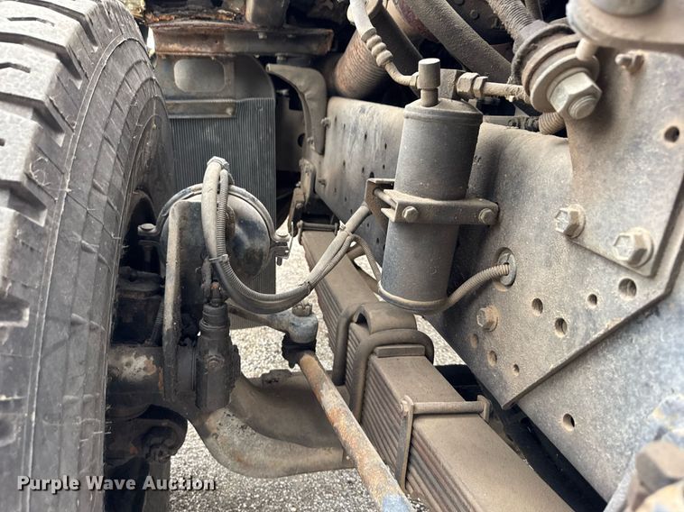 image for item DI9079 1999 International 2674 sewer rodder truck