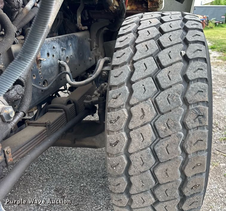 image for item DI9079 1999 International 2674 sewer rodder truck