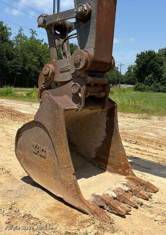 image for item DM1917 2012 John Deere 350G excavator