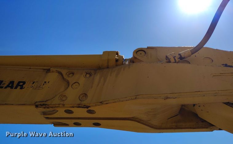 image for item DP4979 1977 Caterpillar 235 excavator