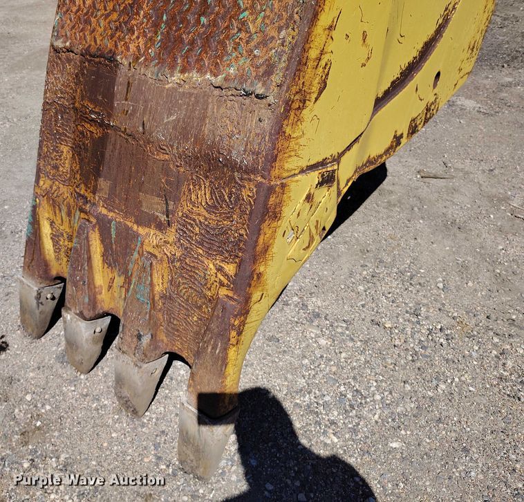 image for item DP4979 1977 Caterpillar 235 excavator